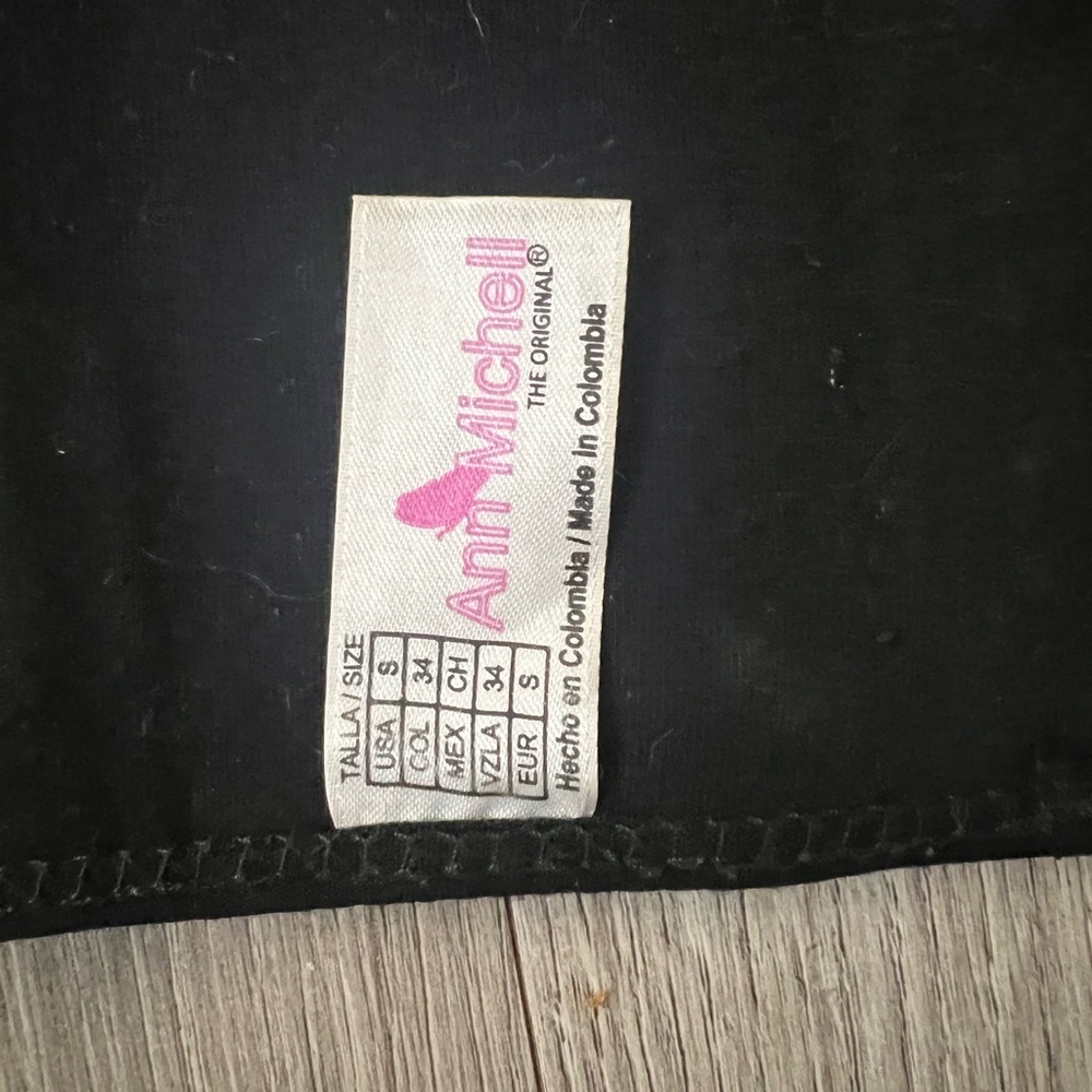 Ann Michell Black Waist Trainer - Picture 5 of 5